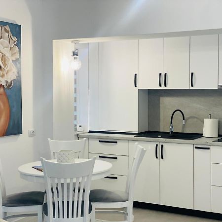 Luxury Prince Campulung Moldovenesc Ngoại thất bức ảnh